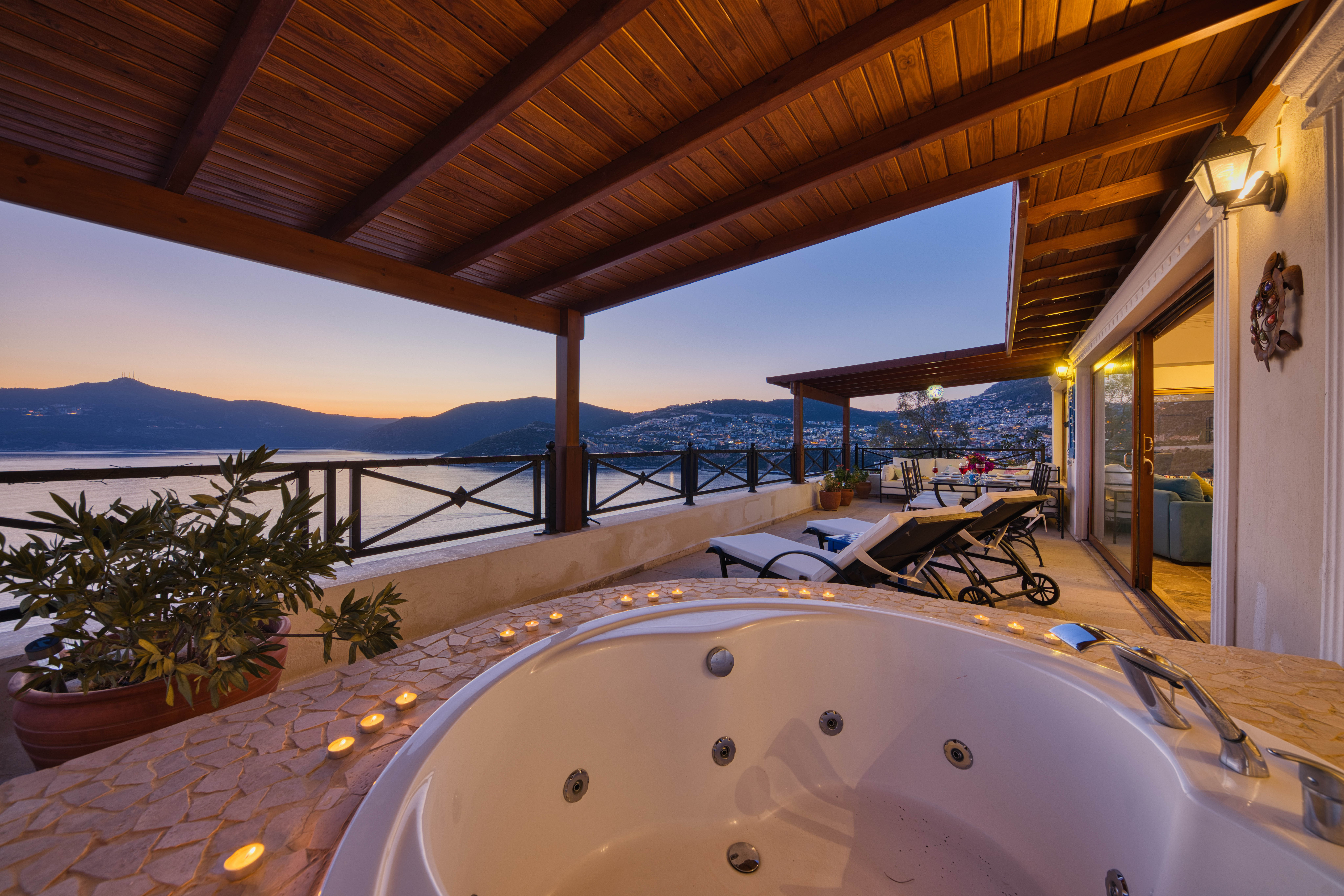 Candle lit Jacuzzi